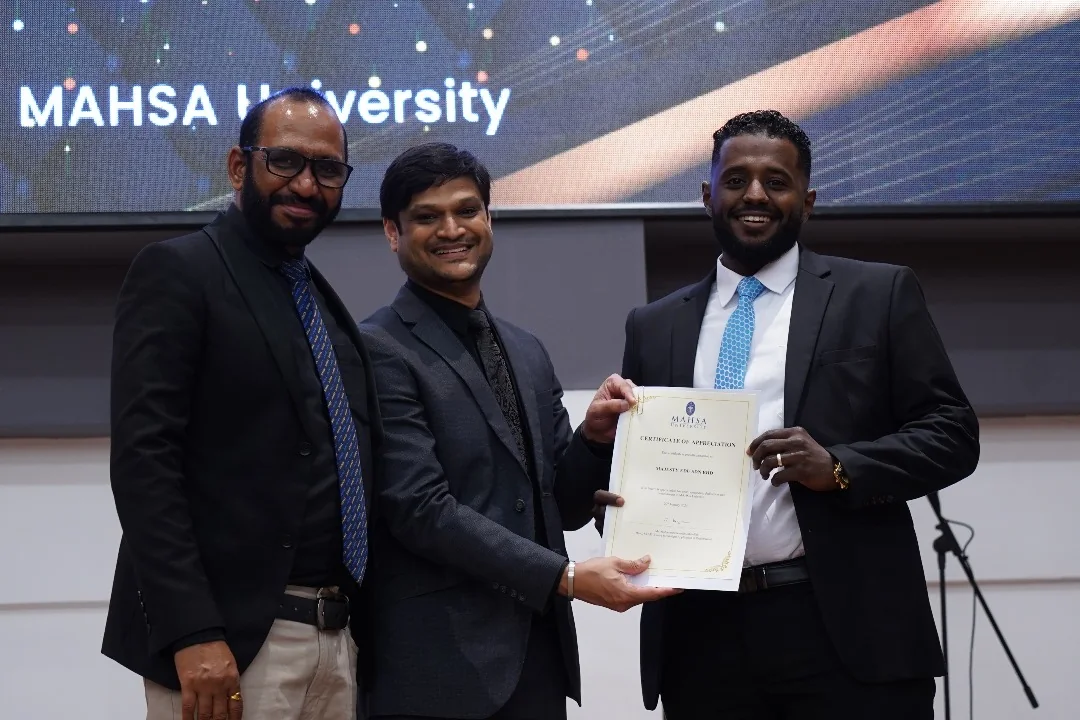 Majesty recognition during a university partners event